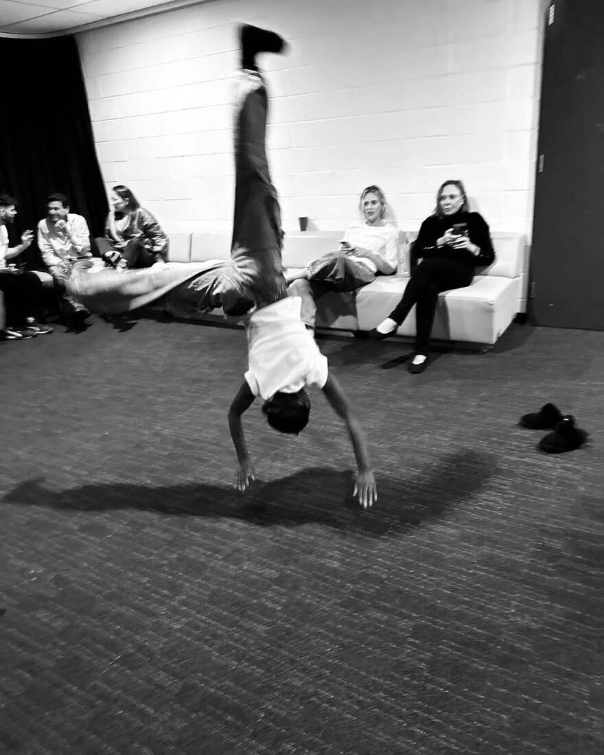 Σαρλίζ Θερόν: Ο ενθουσιασμός της με τη συναυλία της Ντούα Λίπα